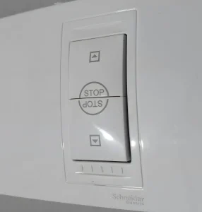 مفتاح كهرباء